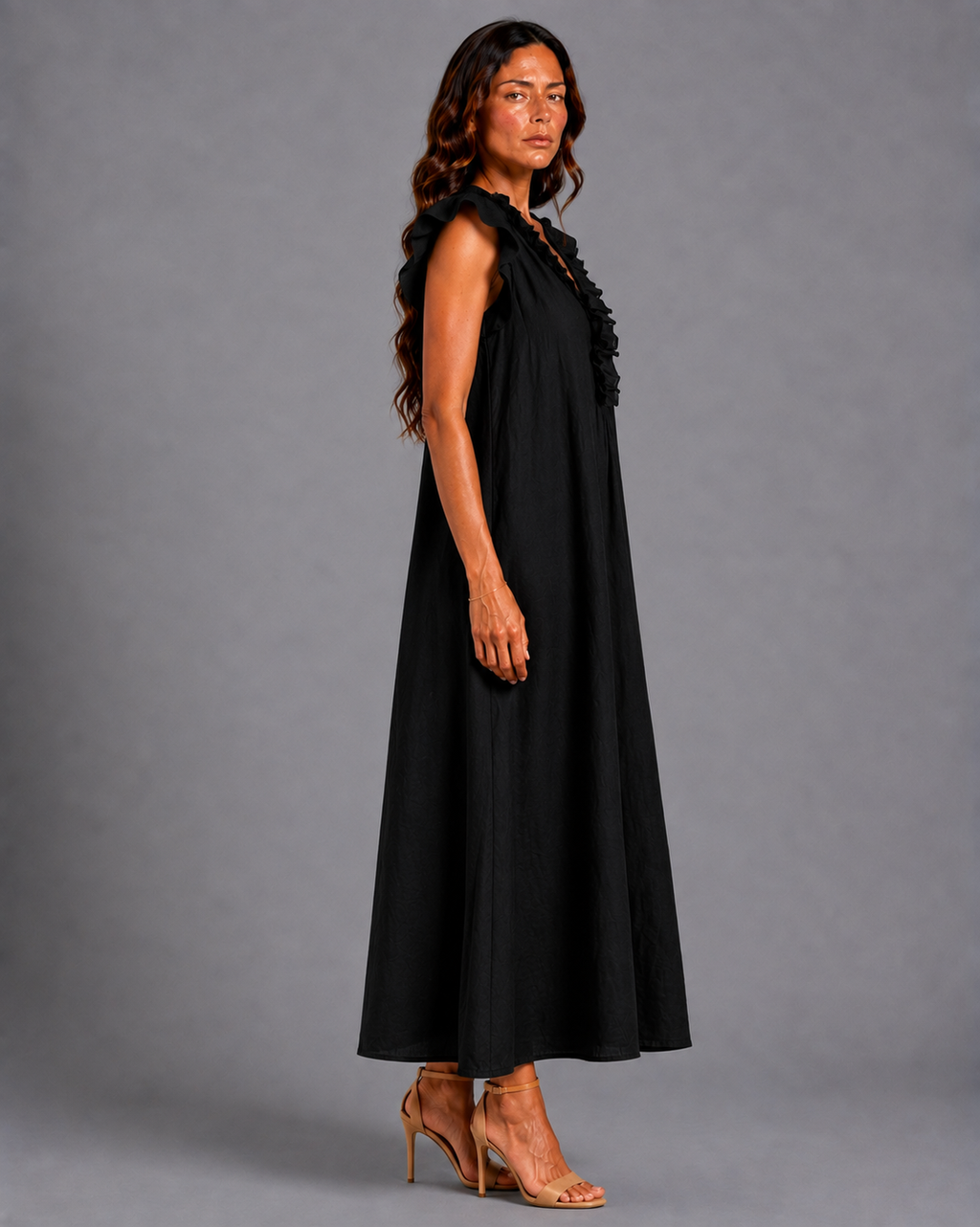 Monica | Vestido Maxi de Mezcla de Lino con Volantes y Escote en V